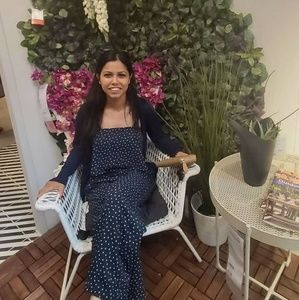 Meet your Posher, Tahera